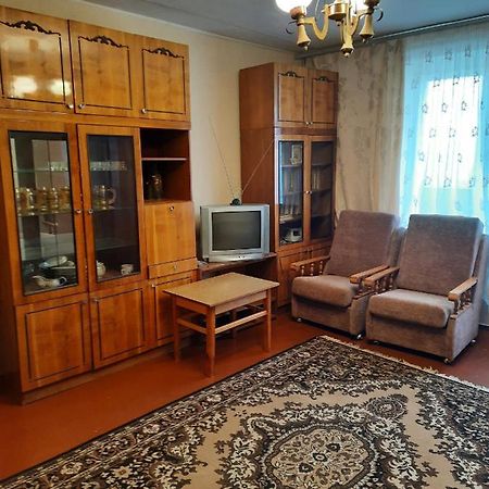 Эконом вариант - спальный район Чернигов Экстерьер фото